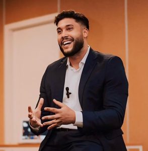 Picture of Escrito por: Andrius Dourado